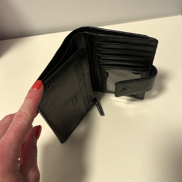 EXCELLENT CONDITION! LAUREN BY RALPH LAUREN Womens wallet sleek slim must have! - Picture 6 of 10